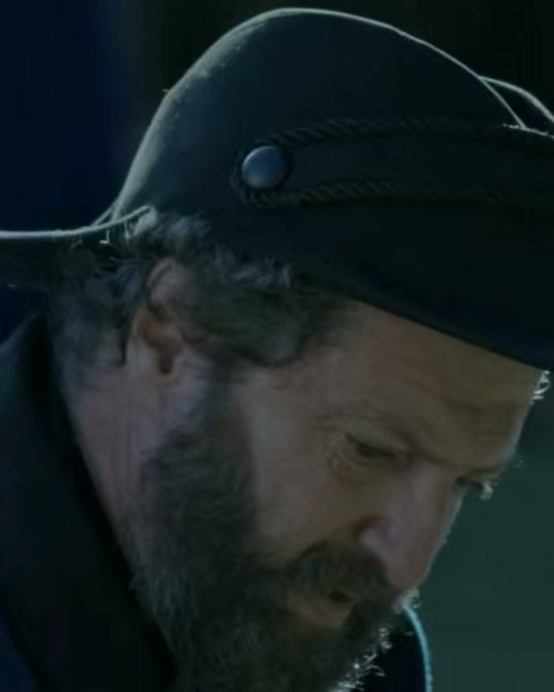 Antonio de la Torre as Juan Díaz de Garayo in The Harvester.