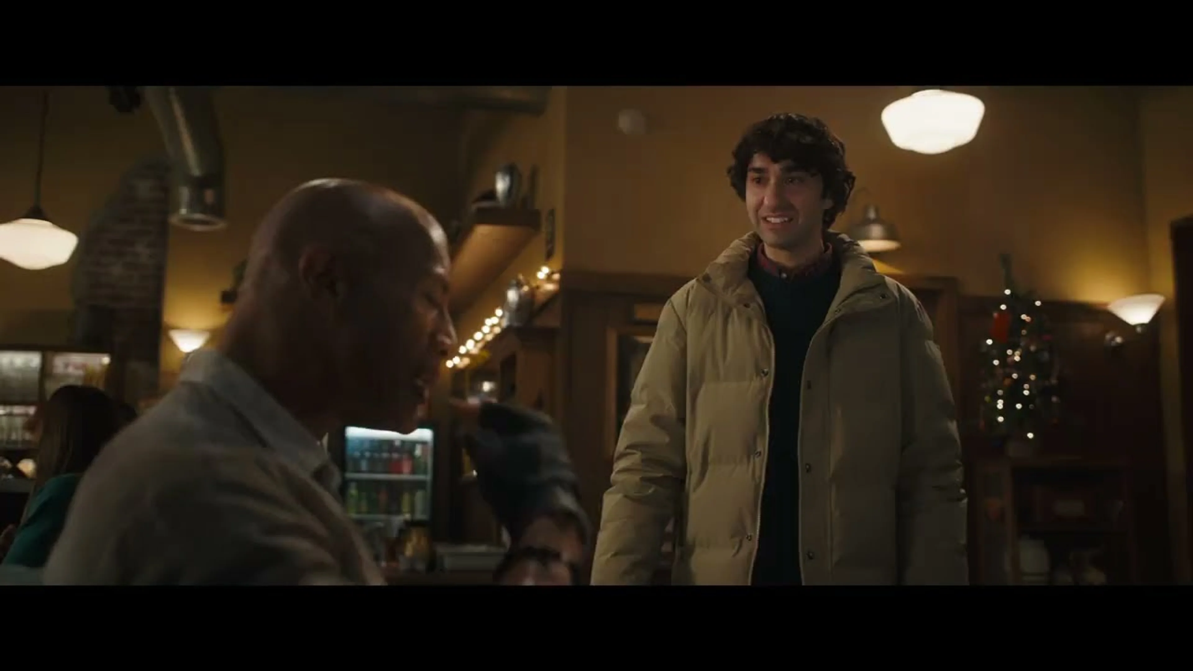 Alex Wolff as Spencer meets one of the Jumanji game avatars in the real world.