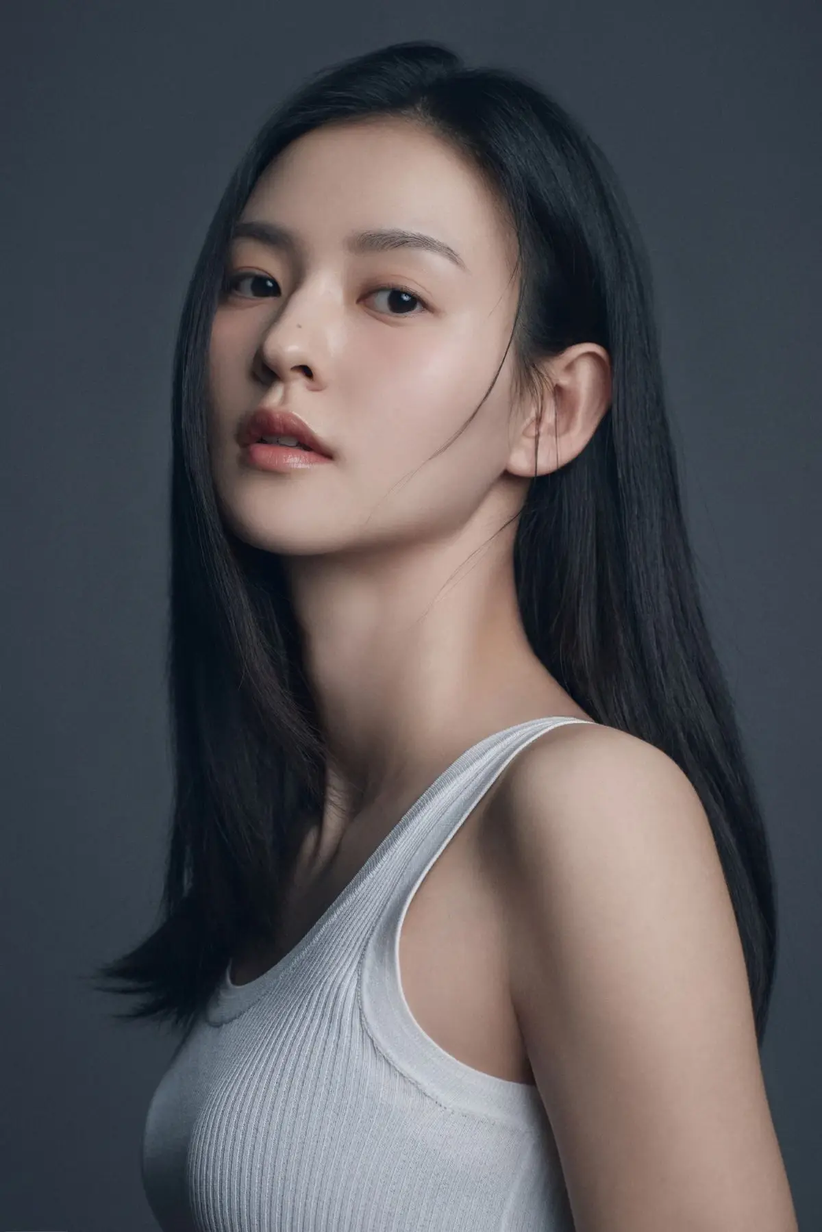 Kim Yoon-hye in a J,WIDE Company promotional portrait.