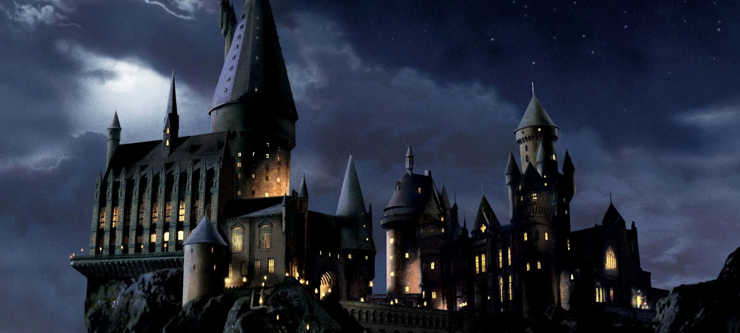 Hogwarts Castle above the lake in the Harry Potter films.