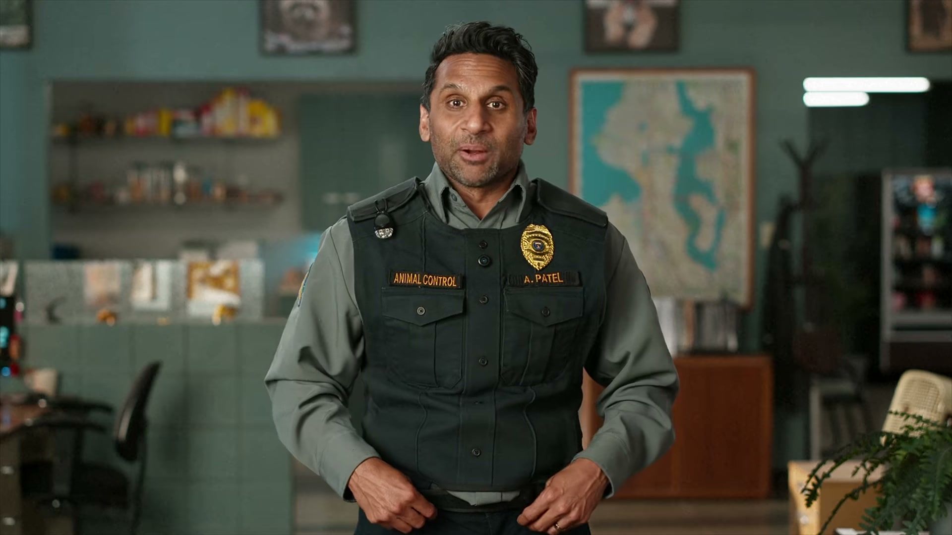 Amit appears in the season-five preview.