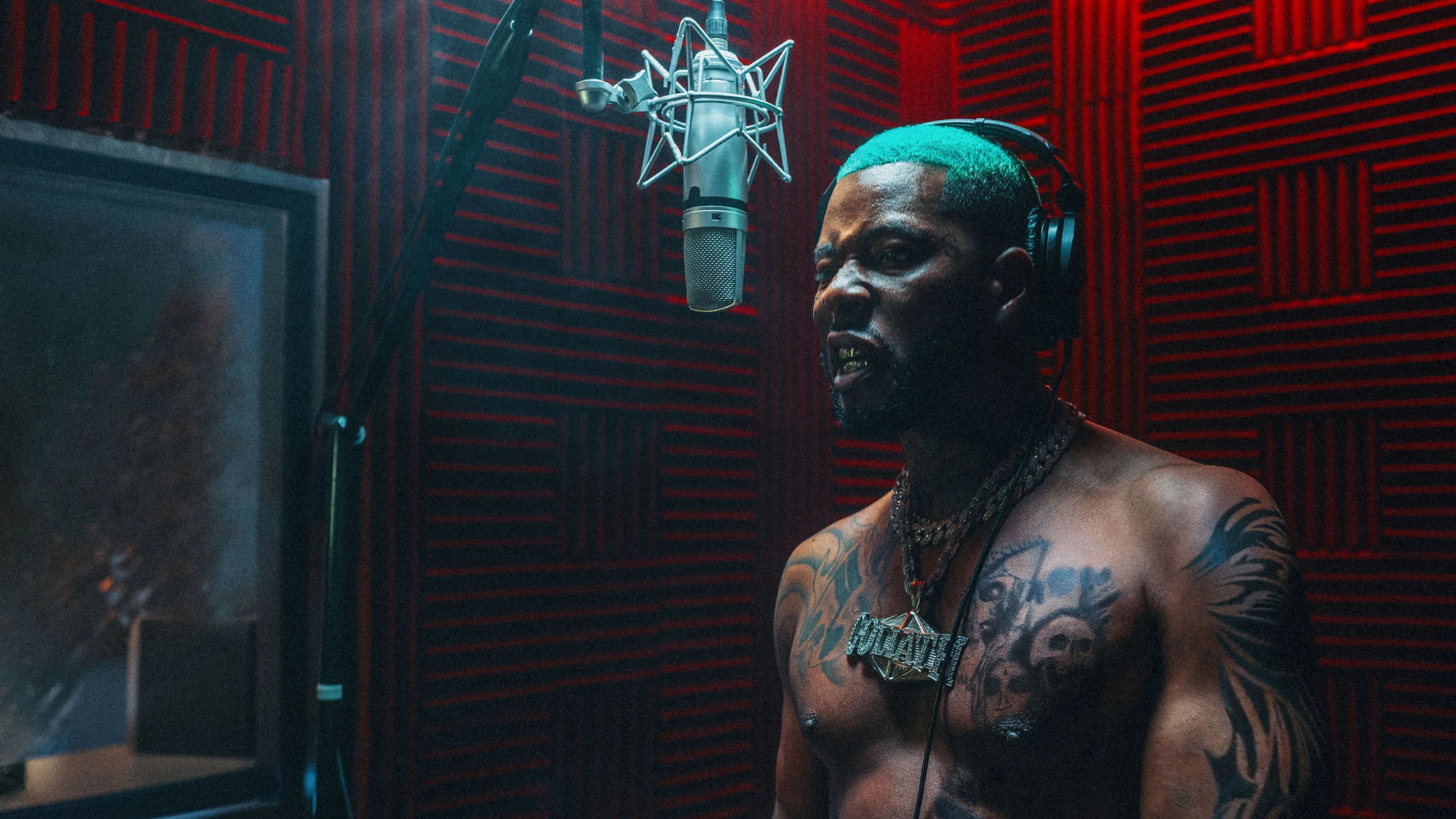 J. Alphonse Nicholson as Lil Murda records music in a studio in P-Valley Season 3.