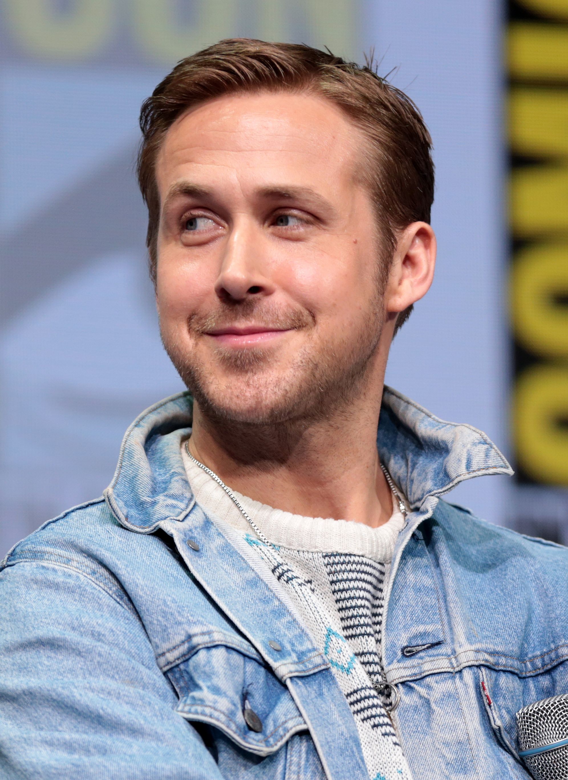 Ryan Gosling in a denim jacket at San Diego Comic-Con in July 2017.