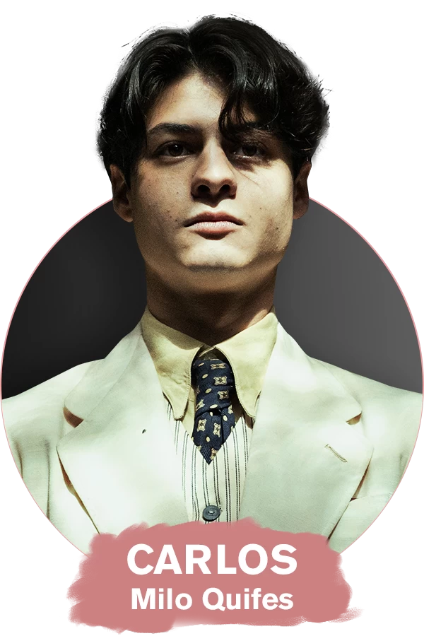 Milo Quifes as Carlos in La Bola Negra.