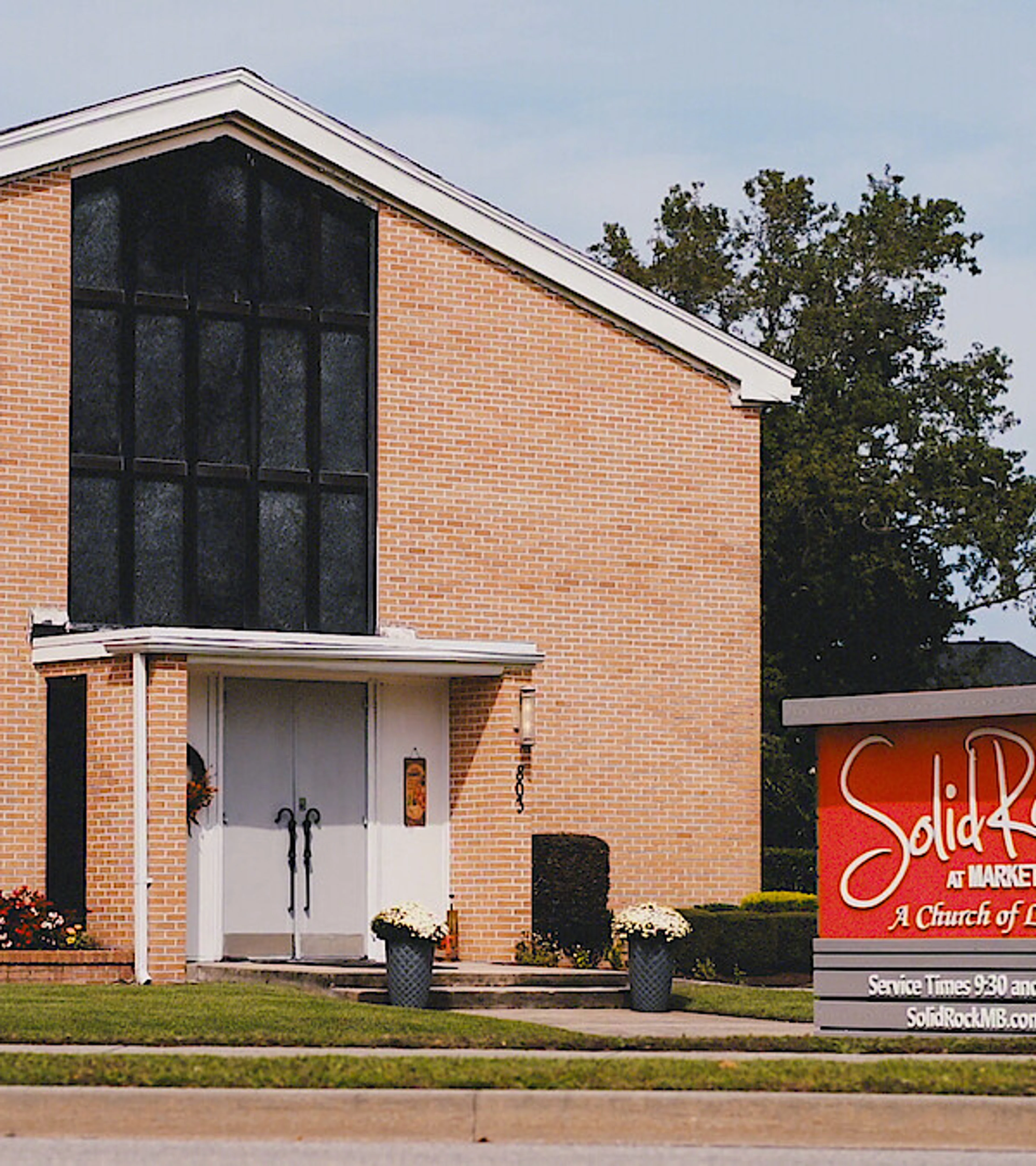 The Solid Rock Church building featured in Death of the Pastor's Wife.
