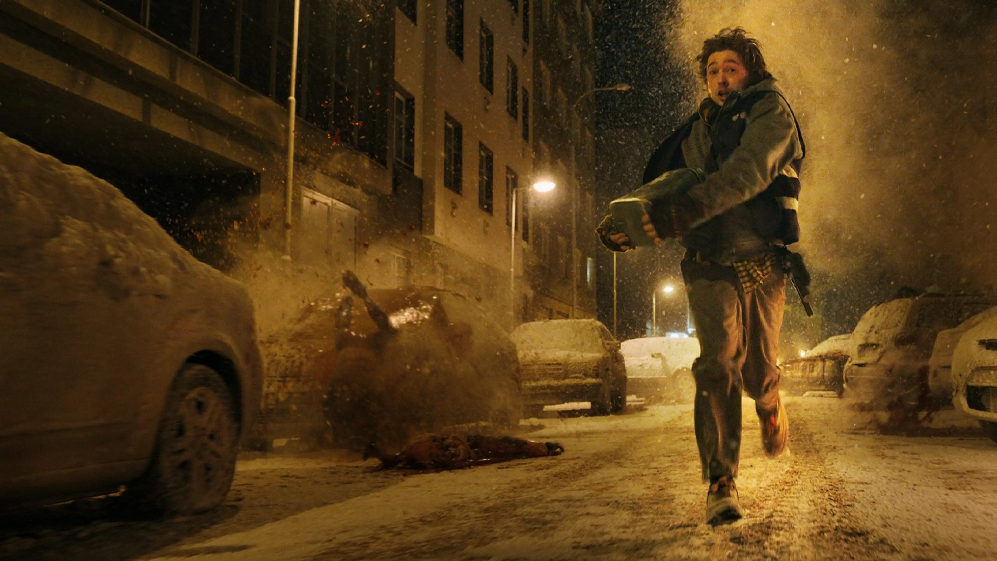 Resident Evil Movie Trailer Reveals a Medical Courier Trapped in Raccoon City