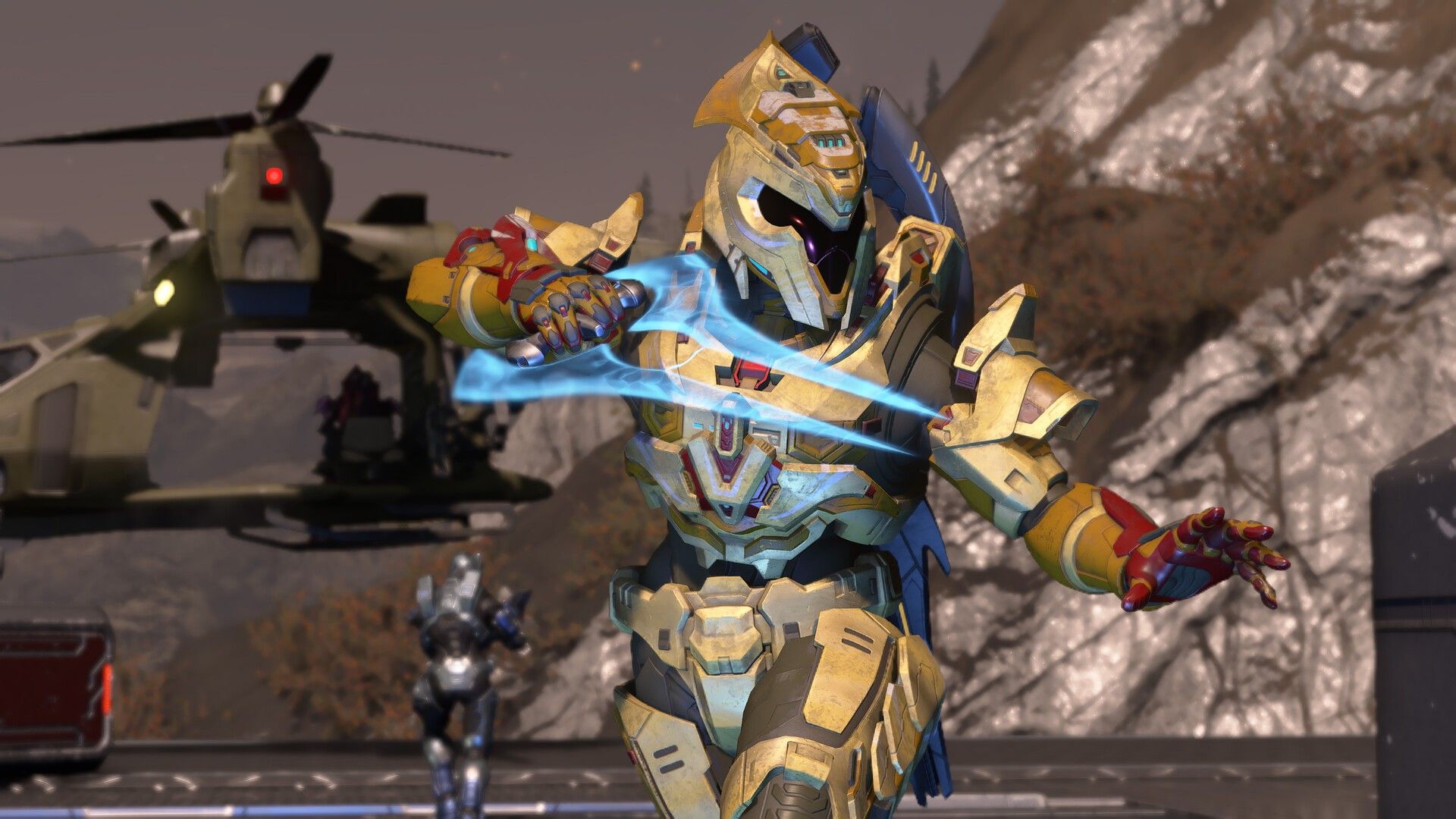 A Banished warrior with a large weapon stands before the Master Chief.