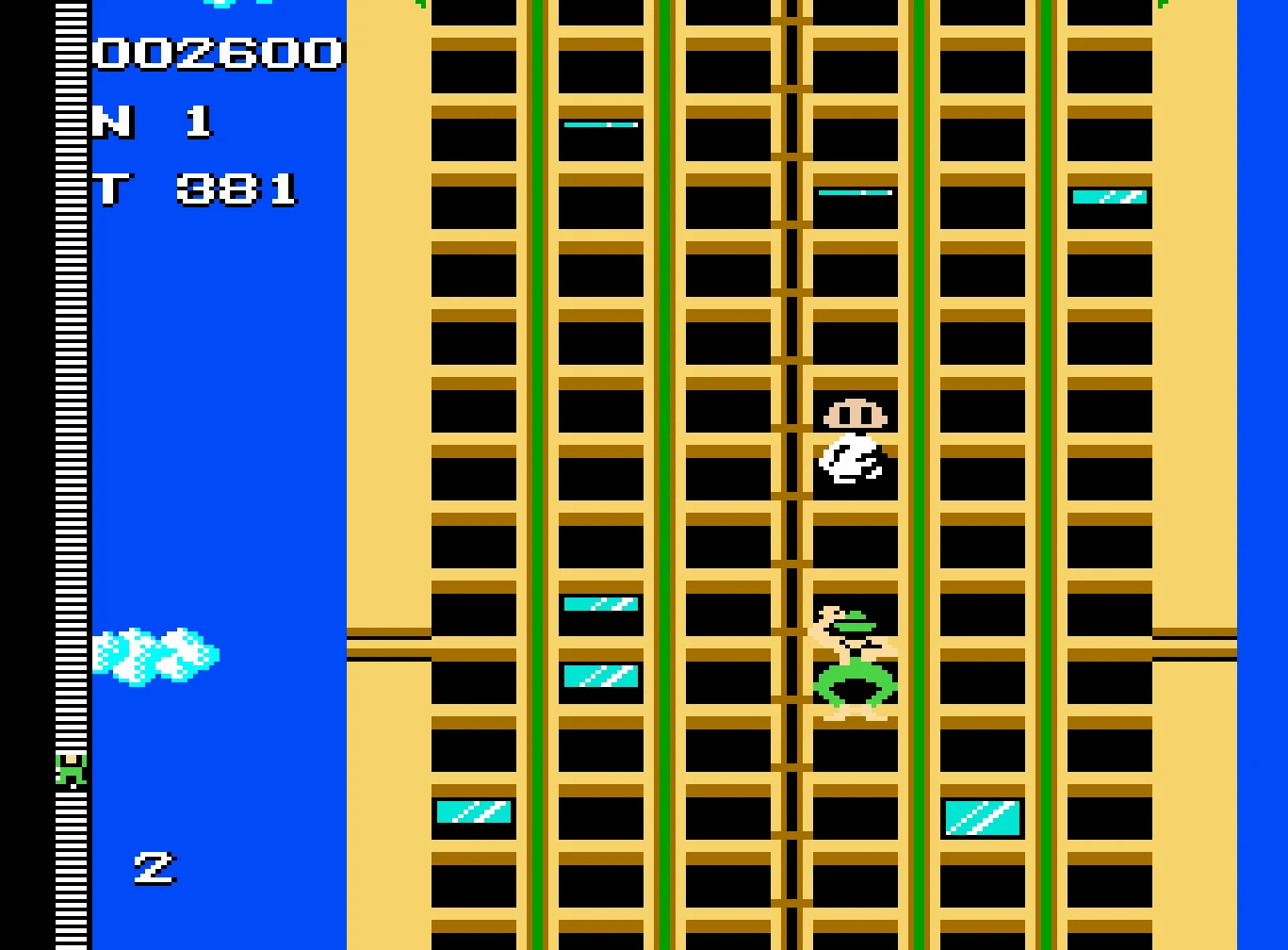 The climber scaling a building in Console Archives Crazy Climber.
