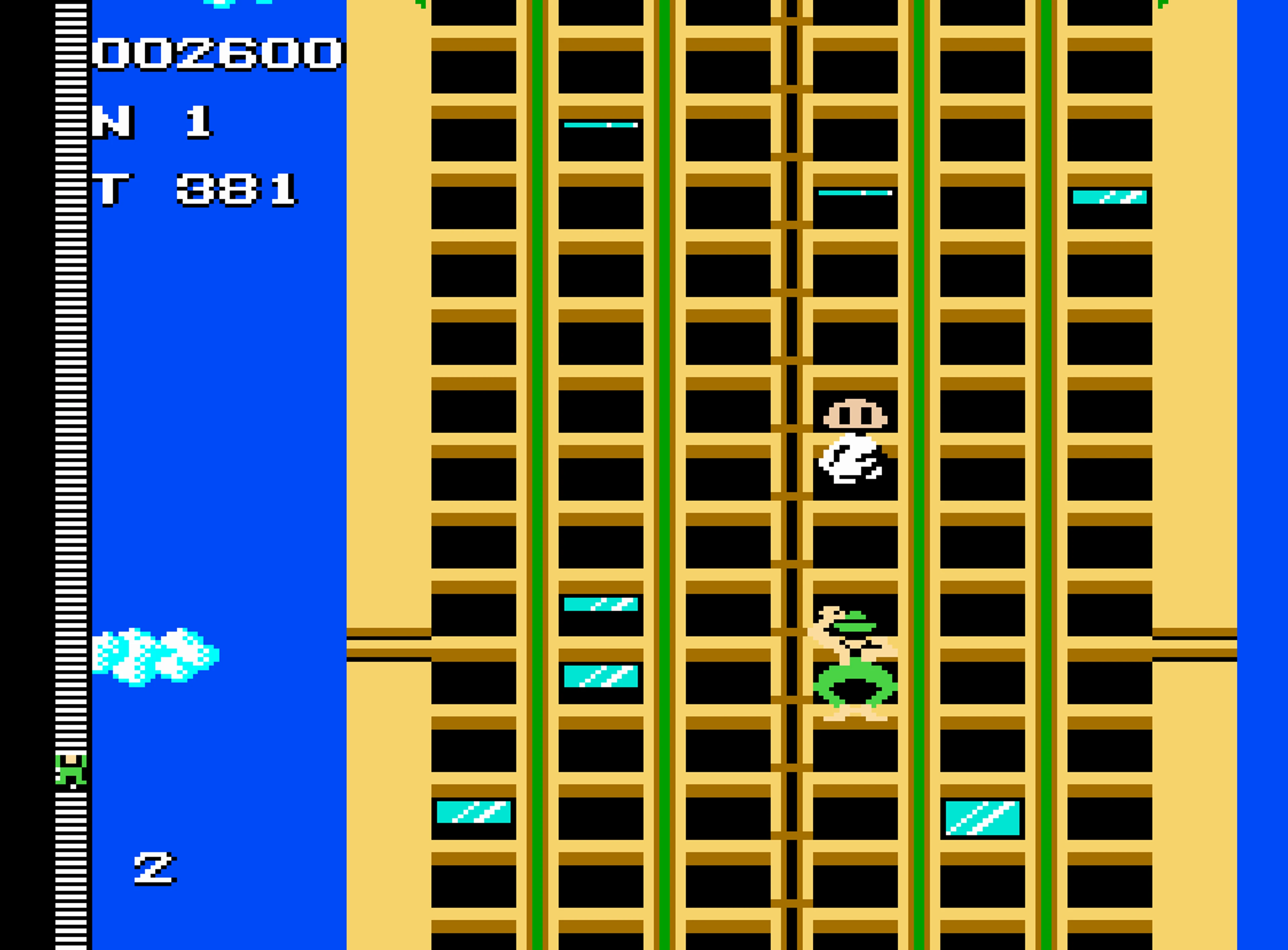 The climber scaling a building in Console Archives Crazy Climber.