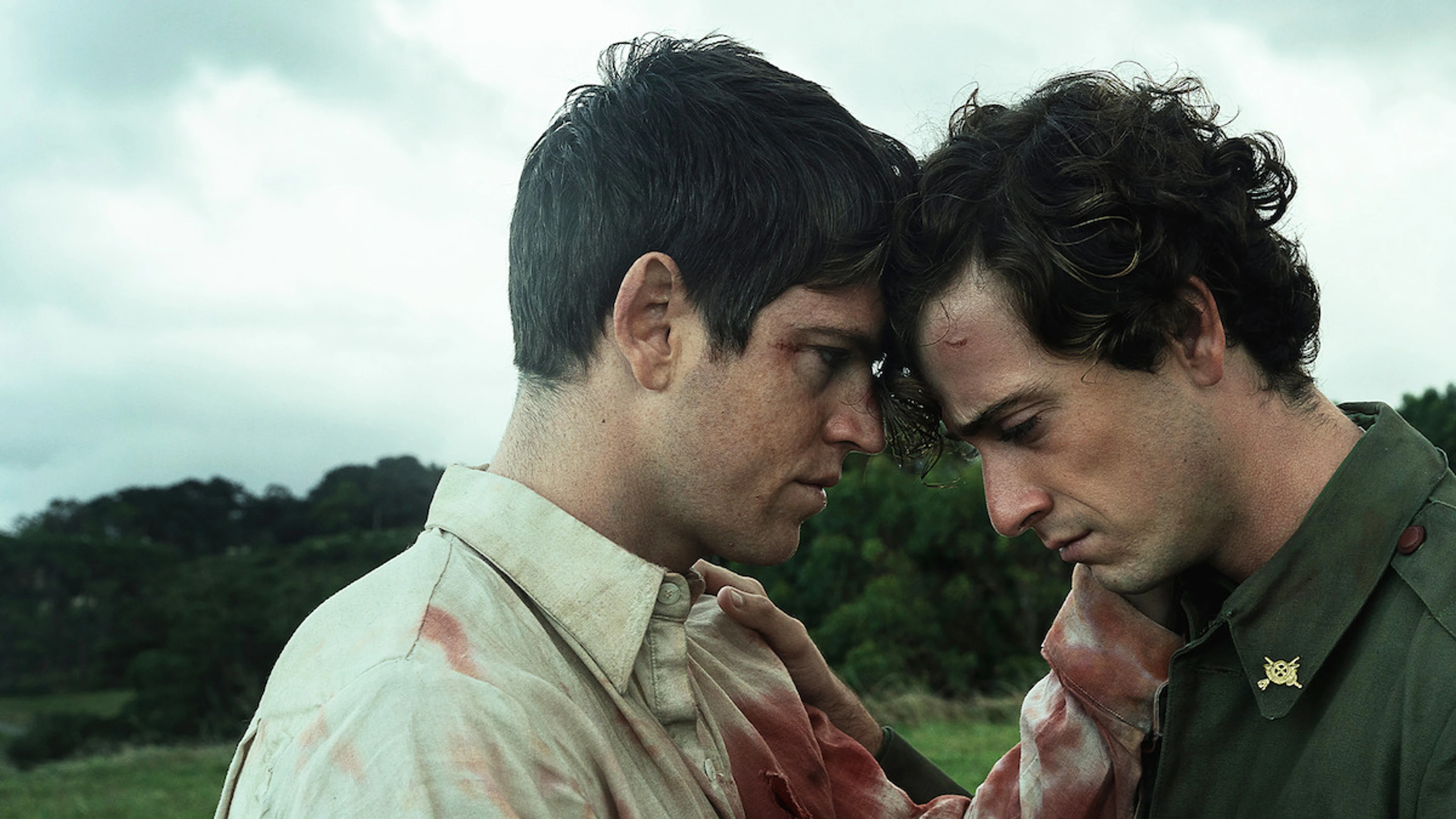 Sebastián and Rafael stand close together in La Bola Negra.
