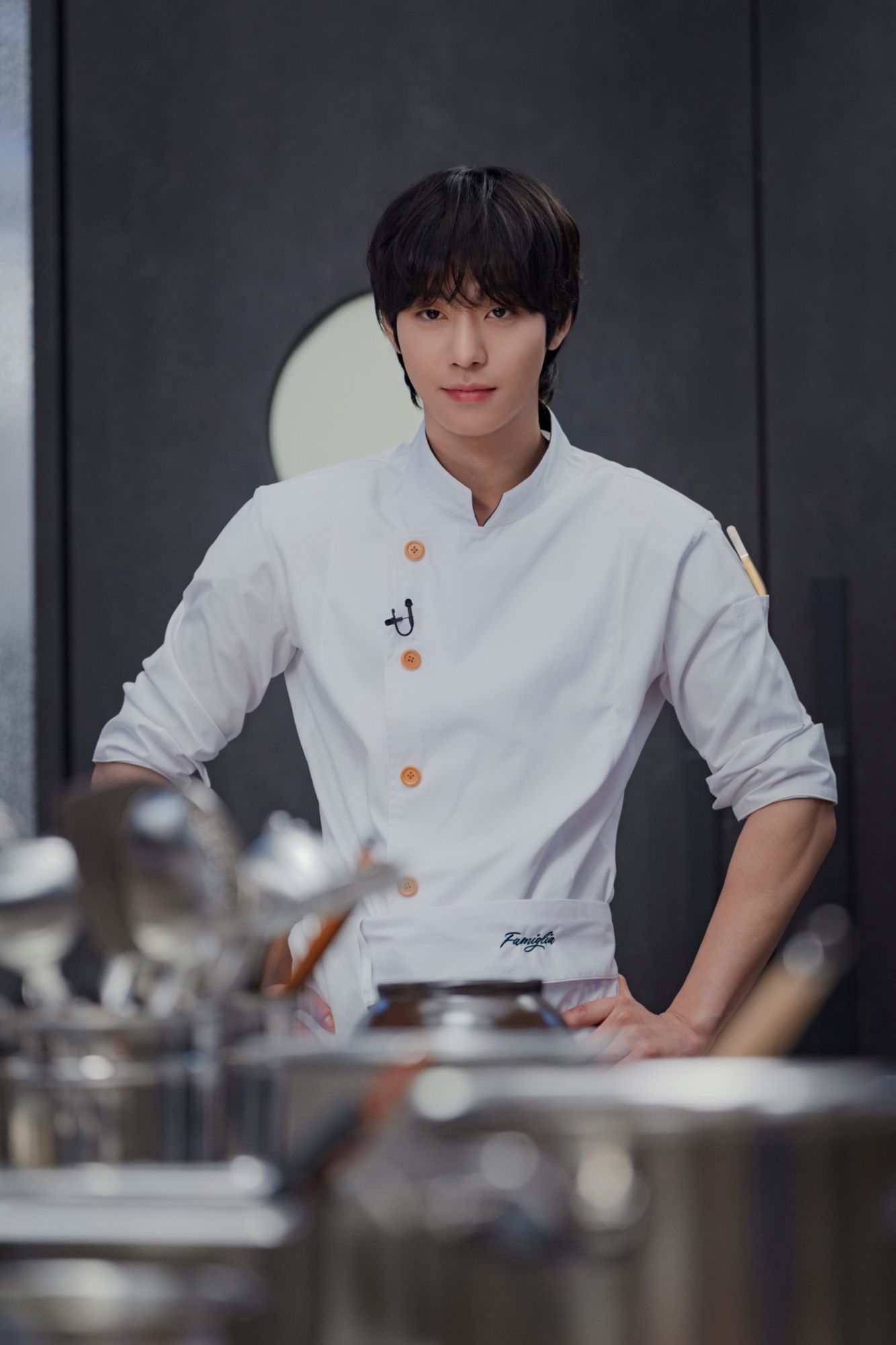 Ahn Hyo-seop as Kang Han in chef’s whites in Final Table.