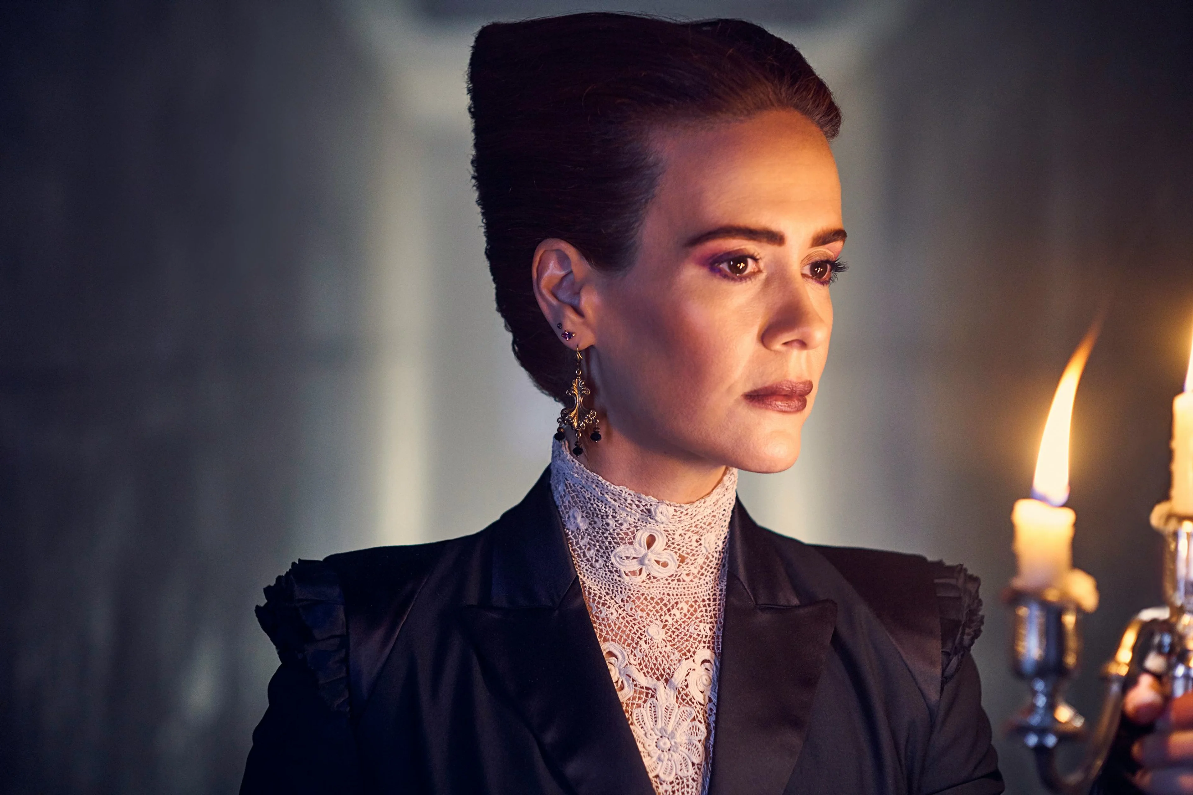 Sarah Paulson as Cordelia Goode stands in a hallway in American Horror Story: Apocalypse.