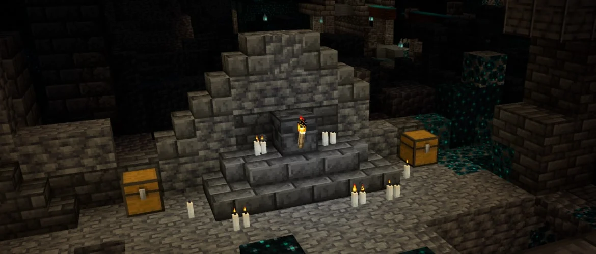 An echo shard displayed in the deep dark area of Minecraft.