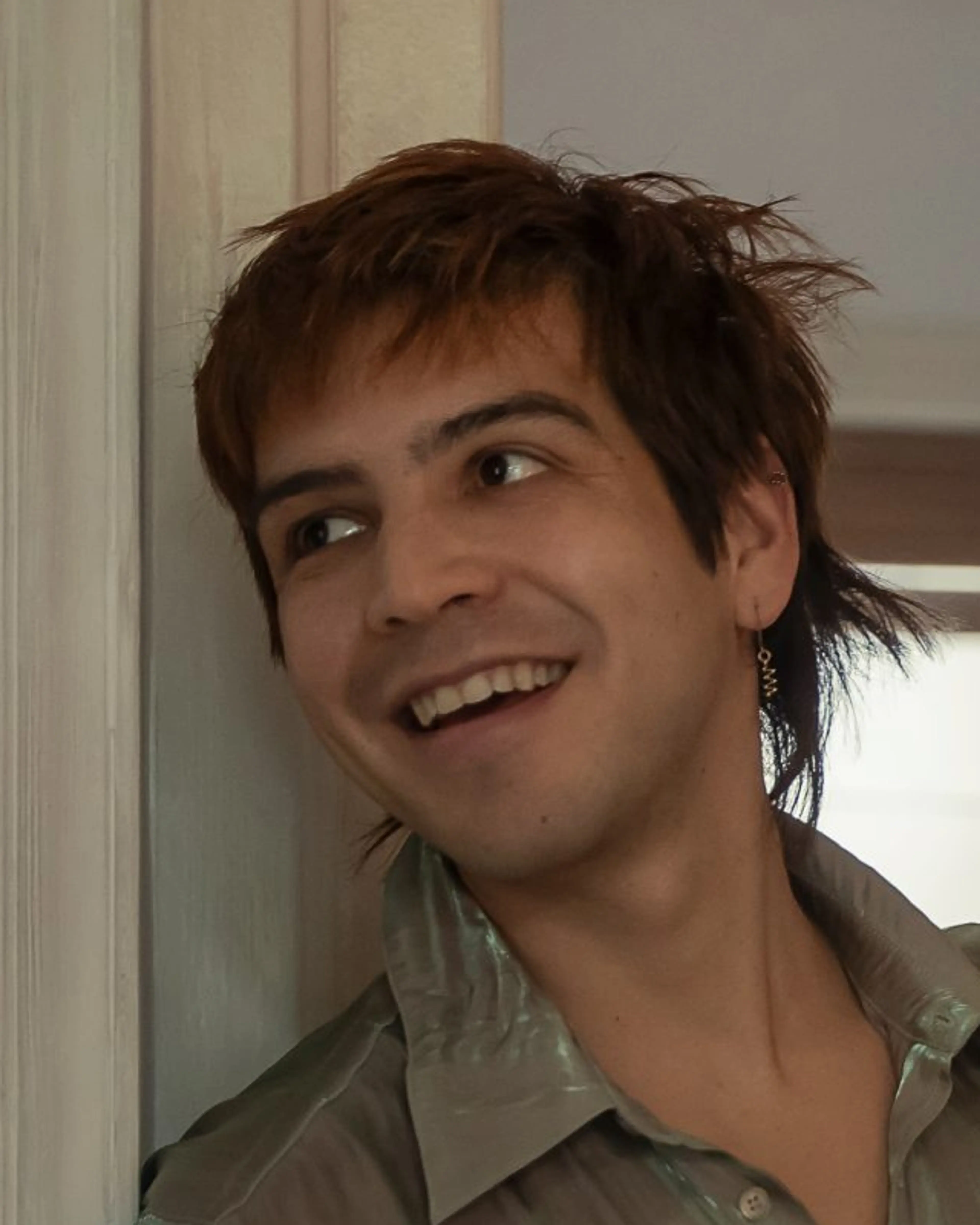 Julio Torres as Juan Pablo in La Bola Negra.