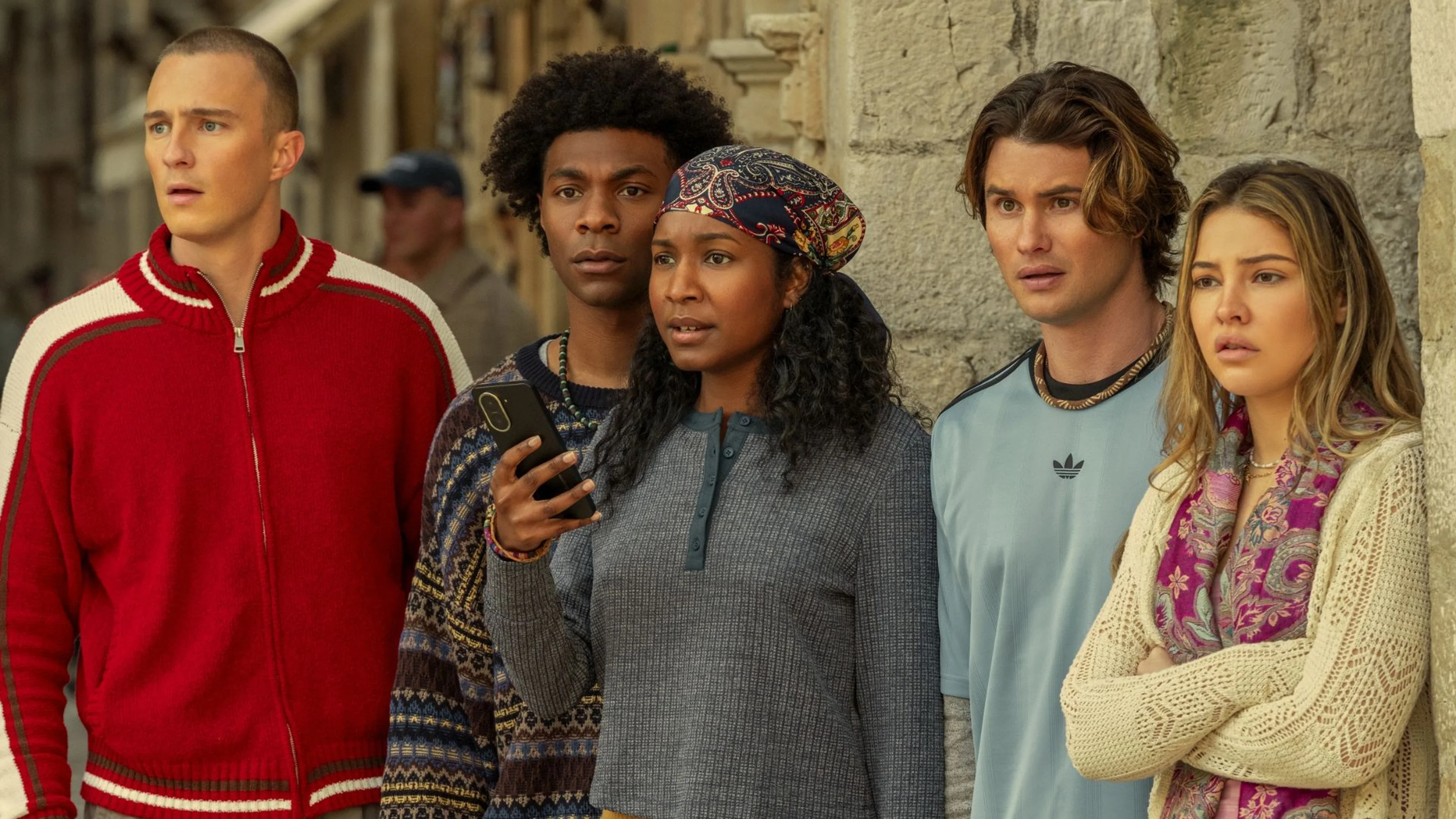 The Outer Banks cast gathers in an official Season 5 still.