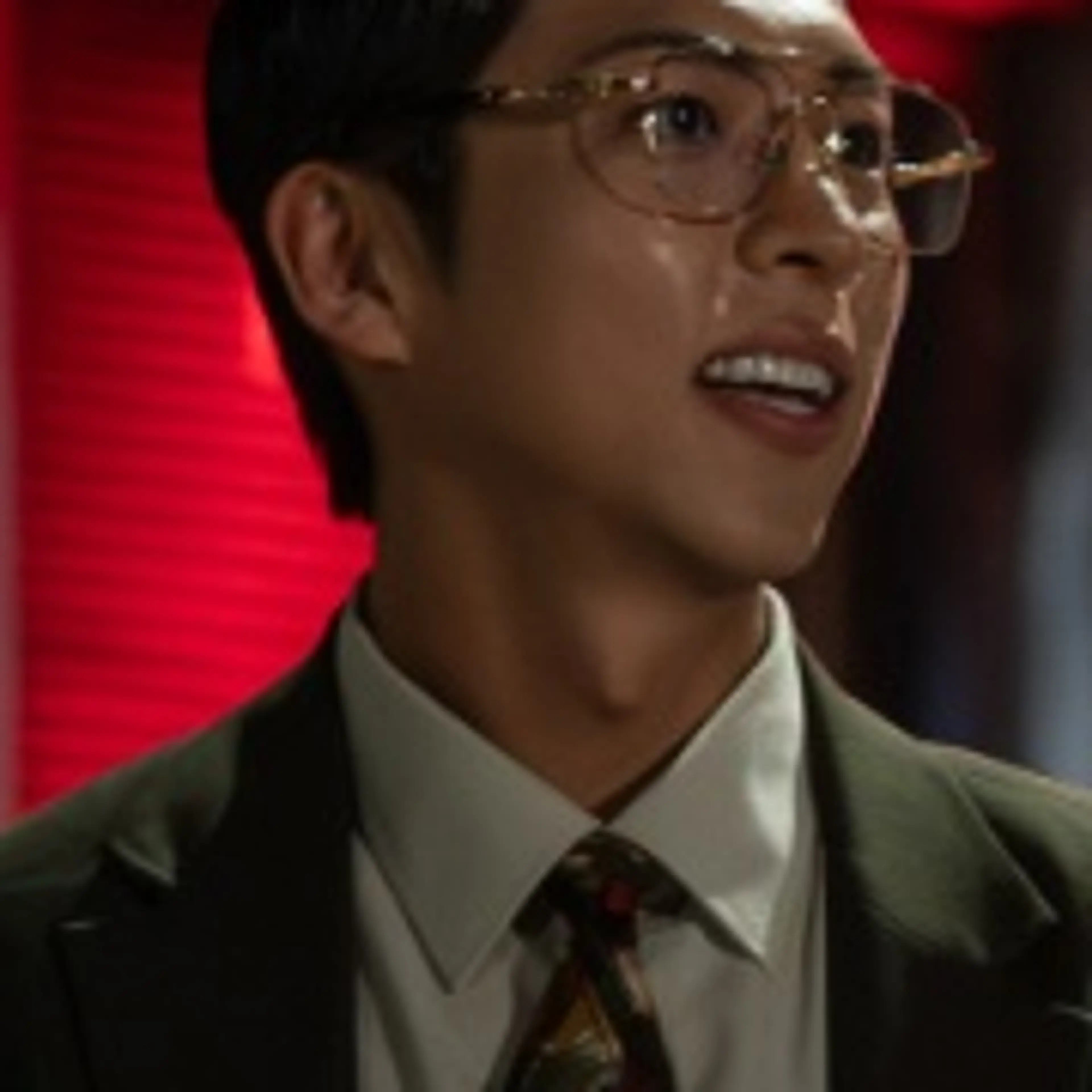 Joo Jong-hyuk in an official Your Personal Taxi still.